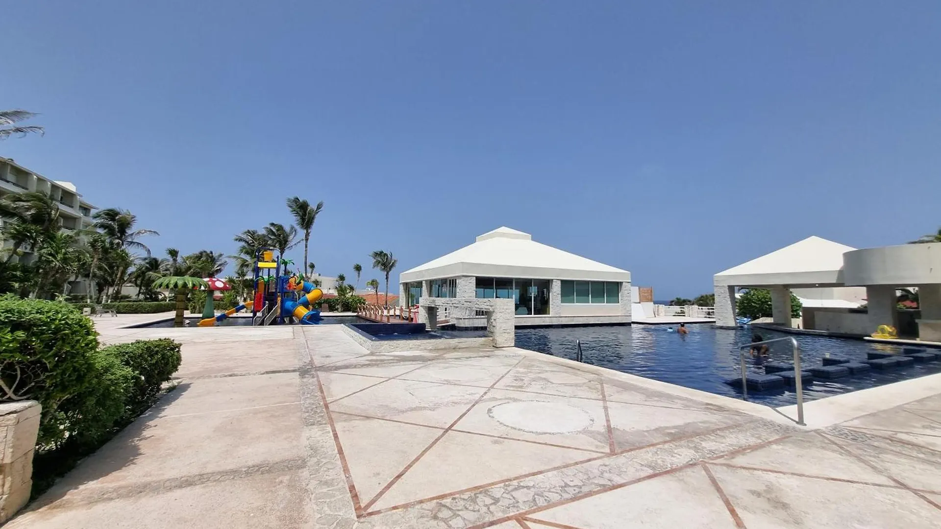 Apartment Ocean Front Κανκούν 4*,  Μεξικό