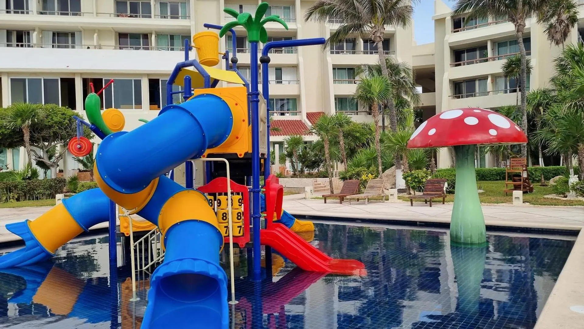 Ξενοδοχείο με διαμερίσματα Apartment Ocean Front Κανκούν