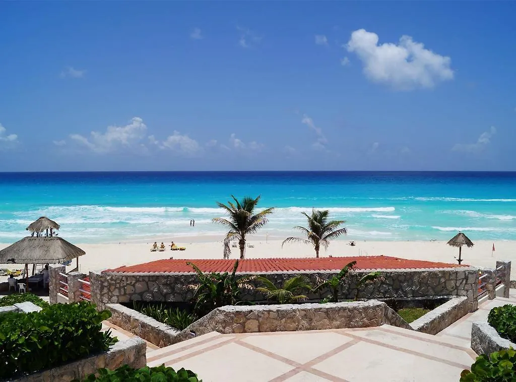 Apartment Ocean Front Κανκούν