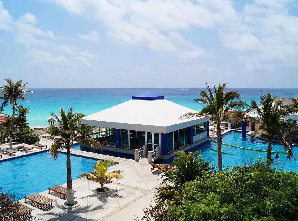 Ξενοδοχείο με διαμερίσματα Apartment Ocean Front Κανκούν