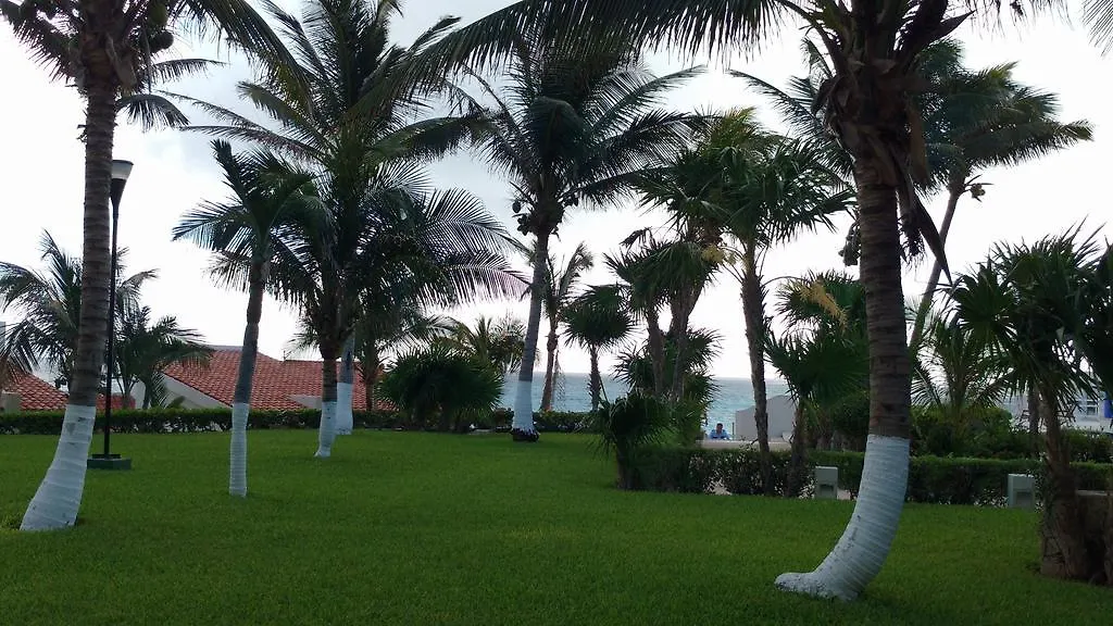 Apartment Ocean Front Cancún Aparthotel