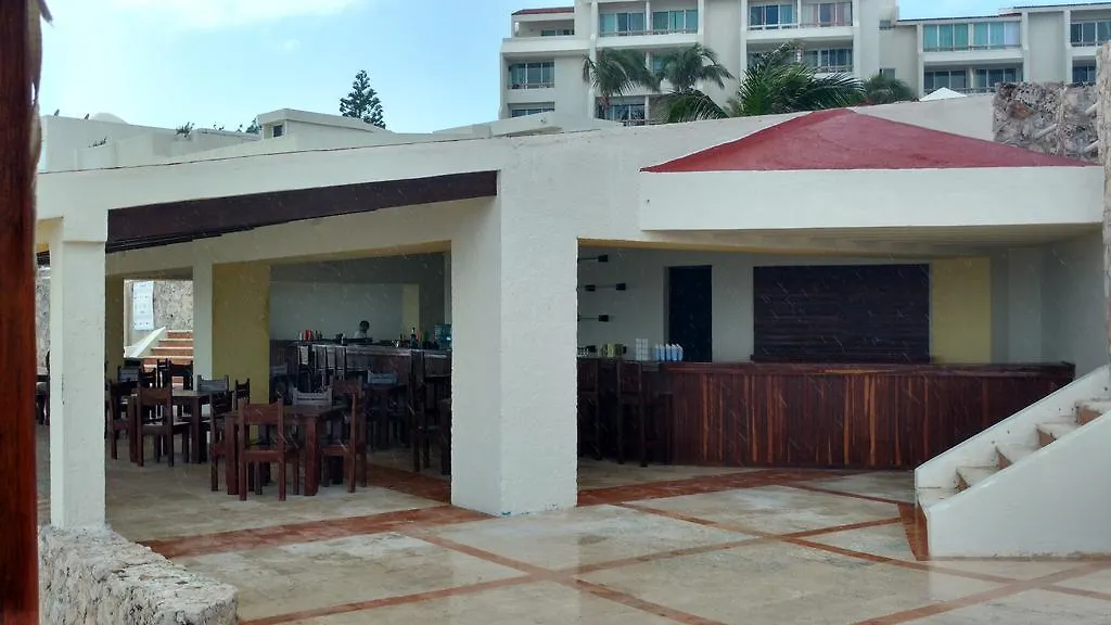 **** Aparthotel Apartment Ocean Front Cancún Mexiko