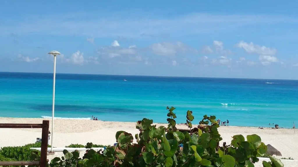 Apartment Ocean Front Cancun 4*,  Mexico