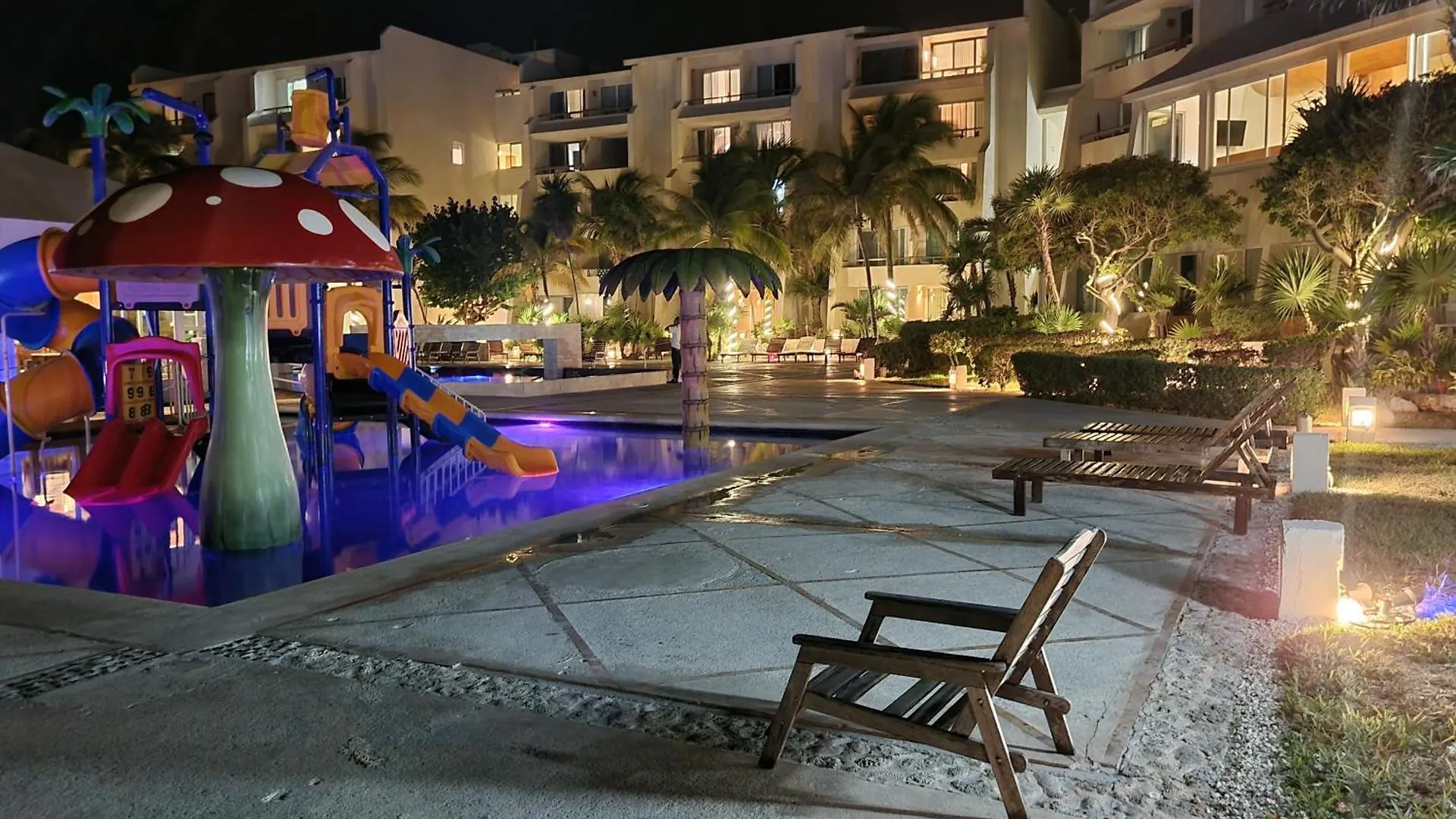 Apartment Ocean Front Cancun
