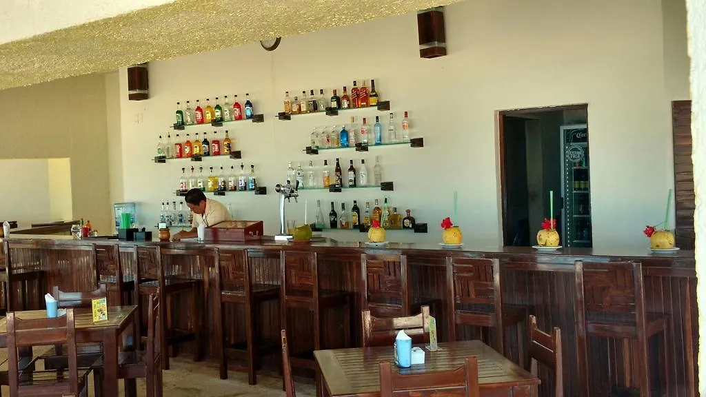 **** Aparthotel Apartment Ocean Front Cancun Mexico